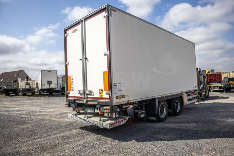 Chereau CHEREAU+CARRIER+DHOLLANDIA 2.5 T. - קרון נגרר בתיבה סגורה: תמונה 3 Chereau CHEREAU+CARRIER+DHOLLANDIA 2.5 T. - קרון נגרר בתיבה סגורה: תמונה 3