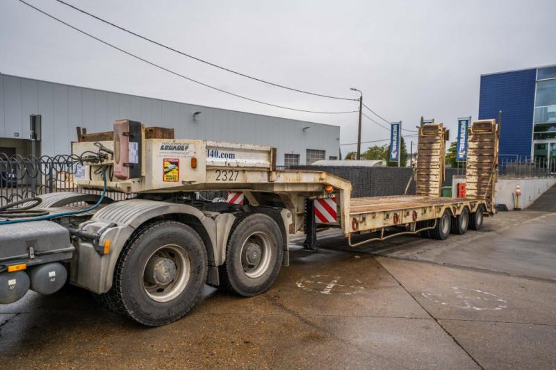 Louault VF9-SR33A547-54 T - סמיטריילר עם מטען נמוך: תמונה 1 Louault VF9-SR33A547-54 T - סמיטריילר עם מטען נמוך: תמונה 1