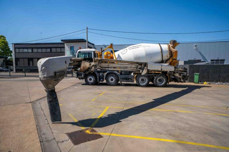 MAN TGS 32.360 BB+LIEBHERR+TAPIS THEAM TS 13m - משאית מערבלת בטון: תמונה 5 MAN TGS 32.360 BB+LIEBHERR+TAPIS THEAM TS 13m - משאית מערבלת בטון: תמונה 5