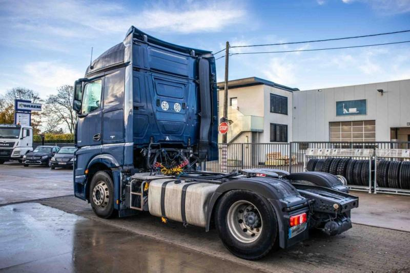 Mercedes ACTROS 1848 LS+E6+HYDR. - יחידת טרקטור: תמונה 4 Mercedes ACTROS 1848 LS+E6+HYDR. - יחידת טרקטור: תמונה 4