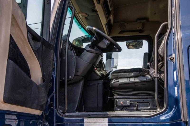 Mercedes ACTROS 1848 LS+E6+HYDR. - יחידת טרקטור: תמונה 5 Mercedes ACTROS 1848 LS+E6+HYDR. - יחידת טרקטור: תמונה 5