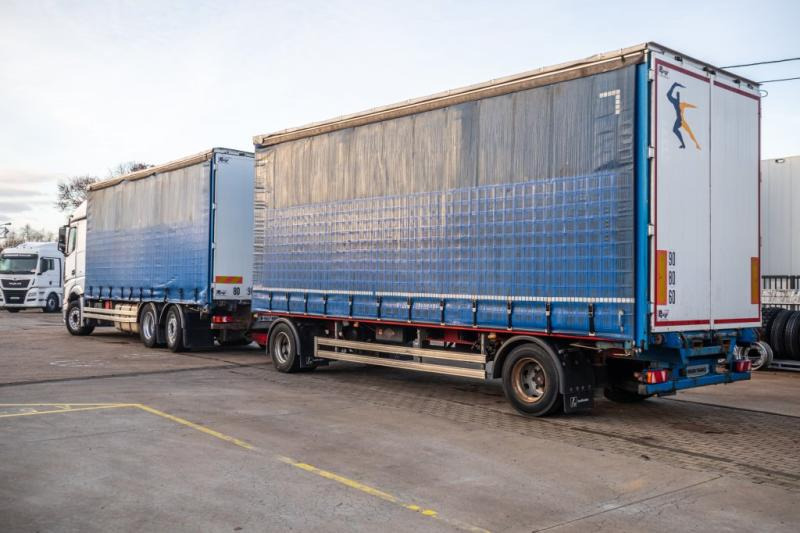 Mercedes ACTROS 2548-6x2+VOITH - משאית וילונות צד: תמונה 4 Mercedes ACTROS 2548-6x2+VOITH - משאית וילונות צד: תמונה 4