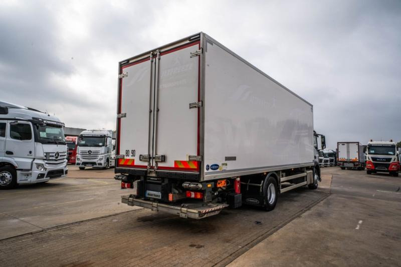 Mercedes ANTOS 1833 +CARRIER SUPRA MULTI 1250Mt+DHOLLANDIA 2.5T - משאית קירור: תמונה 4 Mercedes ANTOS 1833 +CARRIER SUPRA MULTI 1250Mt+DHOLLANDIA 2.5T - משאית קירור: תמונה 4