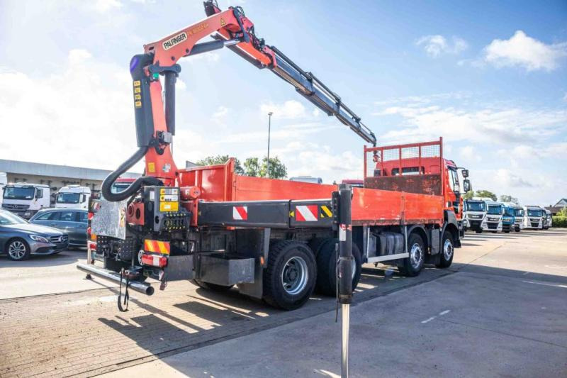 Renault KERAX 380DXI+E5+PK18TM/4EXT - משאית צד נופל/ שטוחה, משאית מנוף: תמונה 3 Renault KERAX 380DXI+E5+PK18TM/4EXT - משאית צד נופל/ שטוחה, משאית מנוף: תמונה 3
