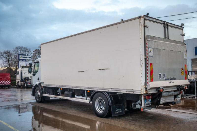 Renault PREMIUM 300DXI+POUSSIN/CHICKEN/KUIKEN/KÛKEN+DHOLLANDIA - משאית תיבה: תמונה 4 Renault PREMIUM 300DXI+POUSSIN/CHICKEN/KUIKEN/KÛKEN+DHOLLANDIA - משאית תיבה: תמונה 4