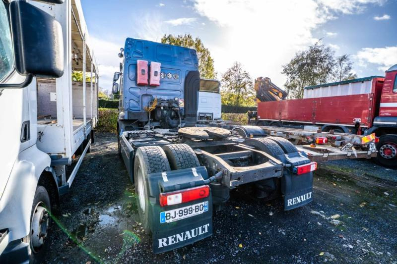 Renault PREMIUM 450 DXI+VOITH+ problème moteur - יחידת טרקטור: תמונה 3 Renault PREMIUM 450 DXI+VOITH+ problème moteur - יחידת טרקטור: תמונה 3