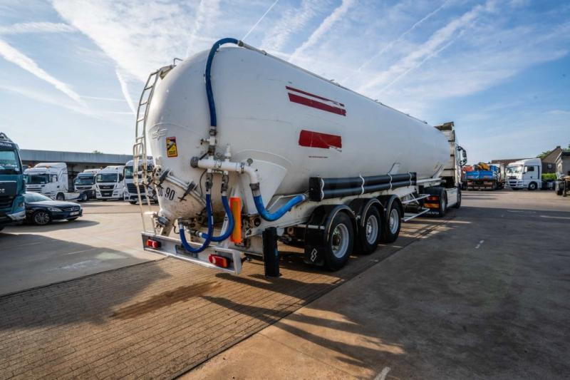 SPITZER SILO SK2458 CAL 60m3 - סמיטריילר: תמונה 4 SPITZER SILO SK2458 CAL 60m3 - סמיטריילר: תמונה 4
