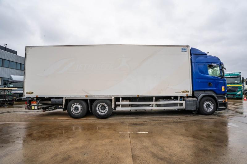 Scania R 410+CHEREAU+CARRIER 1150 MT+DHOLLANDIA 2.5T - משאית קירור: תמונה 4 Scania R 410+CHEREAU+CARRIER 1150 MT+DHOLLANDIA 2.5T - משאית קירור: תמונה 4