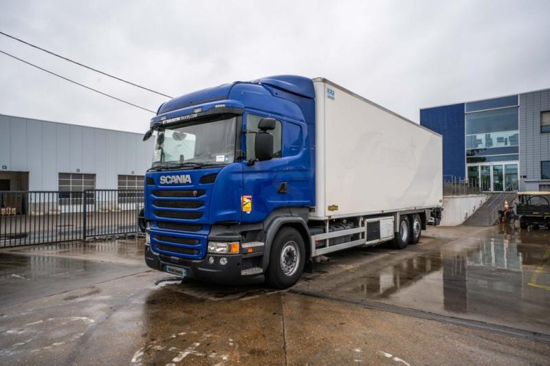 Scania R 410+CHEREAU+CARRIER 1150 MT+DHOLLANDIA 2.5T - משאית קירור: תמונה 1 Scania R 410+CHEREAU+CARRIER 1150 MT+DHOLLANDIA 2.5T - משאית קירור: תמונה 1
