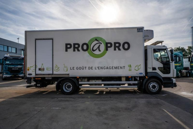 Volvo FL 240(16t)+CARRIER SUPRA 750+DHOLLANDIA 2T. - משאית קירור: תמונה 3 Volvo FL 240(16t)+CARRIER SUPRA 750+DHOLLANDIA 2T. - משאית קירור: תמונה 3
