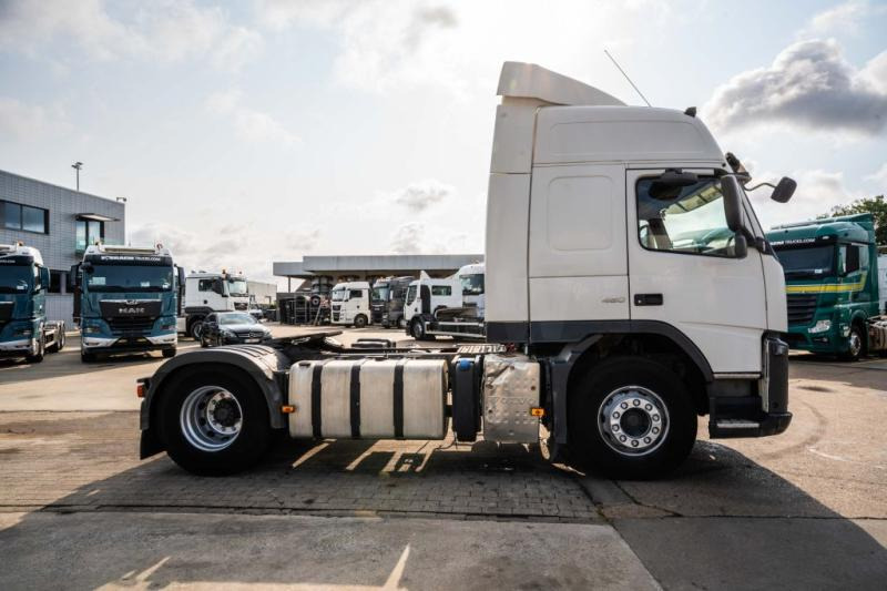 Volvo FM (FH) 460 GLOB - יחידת טרקטור: תמונה 3 Volvo FM (FH) 460 GLOB - יחידת טרקטור: תמונה 3