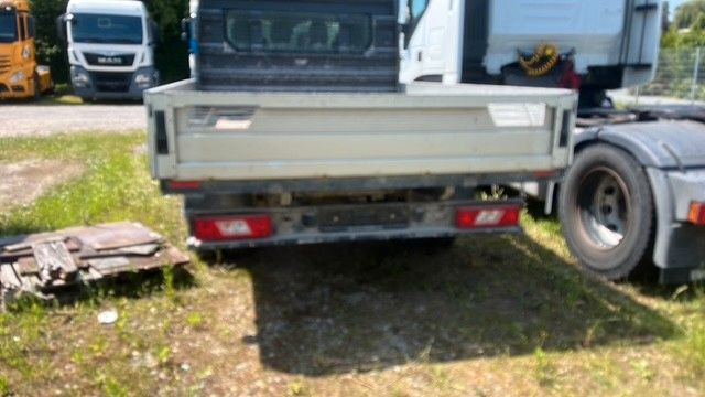 Ford Transit Doka Pritsche - כלי רכב מסחרי במיטה שטוחה: תמונה 2 Ford Transit Doka Pritsche - כלי רכב מסחרי במיטה שטוחה: תמונה 2
