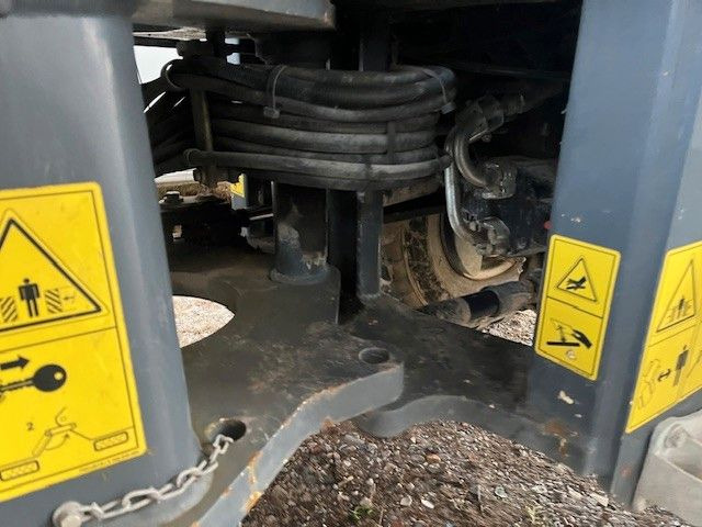 Terex TL 80 - מעמיס גלגלים: תמונה 4 Terex TL 80 - מעמיס גלגלים: תמונה 4