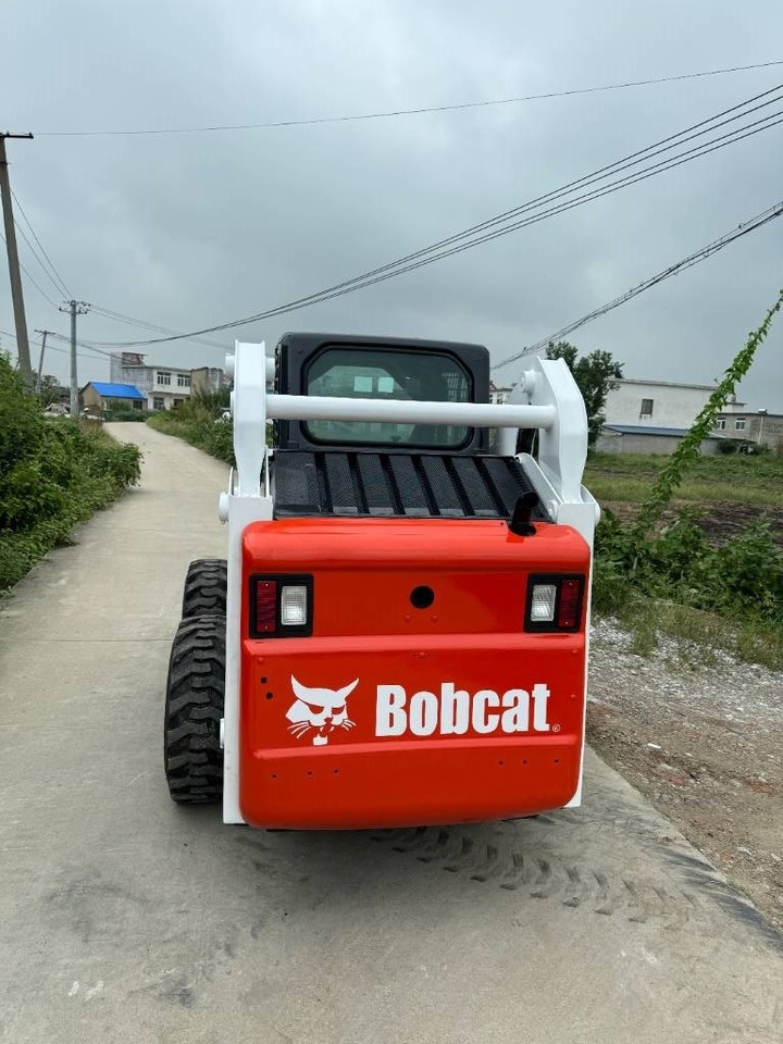 Bobcat S 185 - מחפר סורק: תמונה 4 Bobcat S 185 - מחפר סורק: תמונה 4