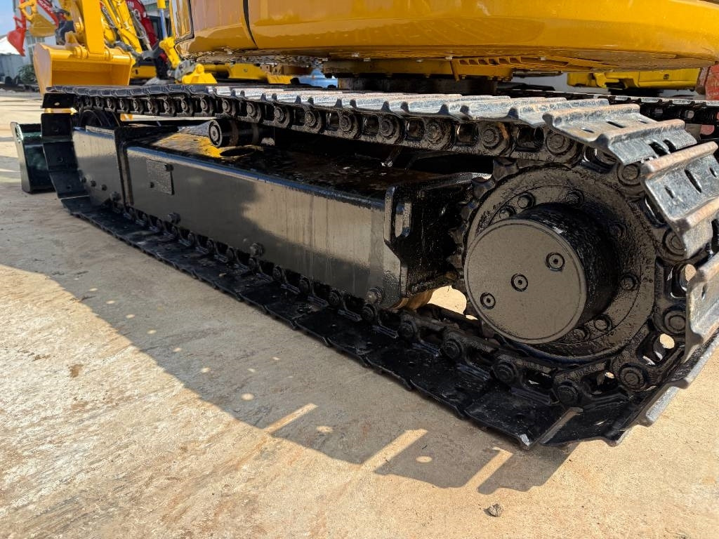 CAT 303.5E - מיני מחפר: תמונה 4 CAT 303.5E - מיני מחפר: תמונה 4