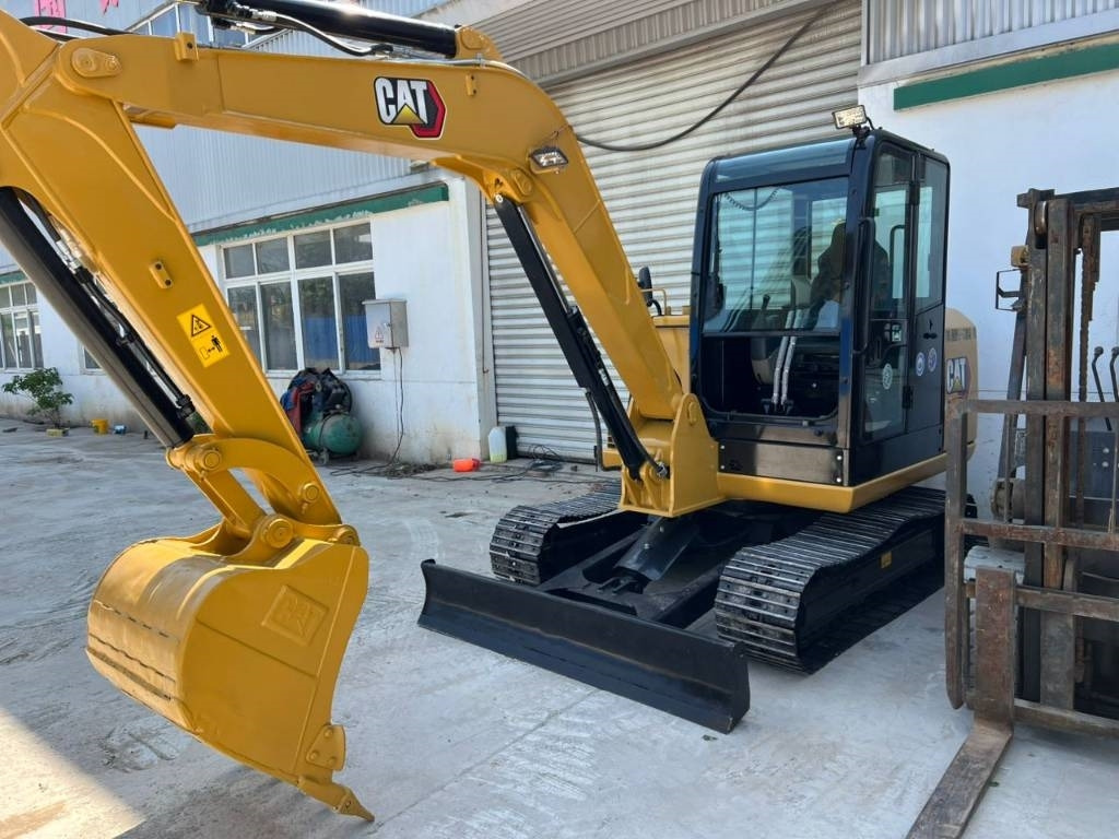 CAT 305.5 - מחפר סורק: תמונה 1 CAT 305.5 - מחפר סורק: תמונה 1