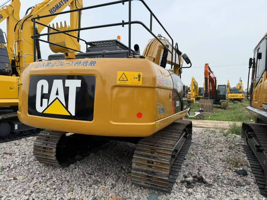 CAT 320D2L - מחפר סורק: תמונה 1 CAT 320D2L - מחפר סורק: תמונה 1