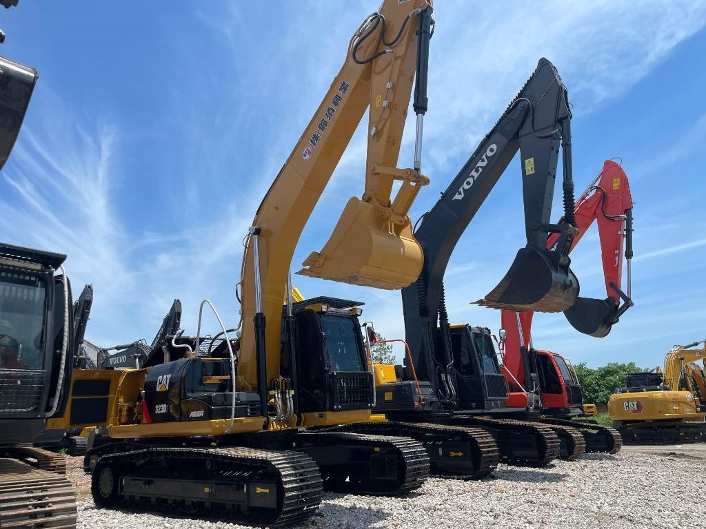 CAT 323D2 - מחפר סורק: תמונה 5 CAT 323D2 - מחפר סורק: תמונה 5