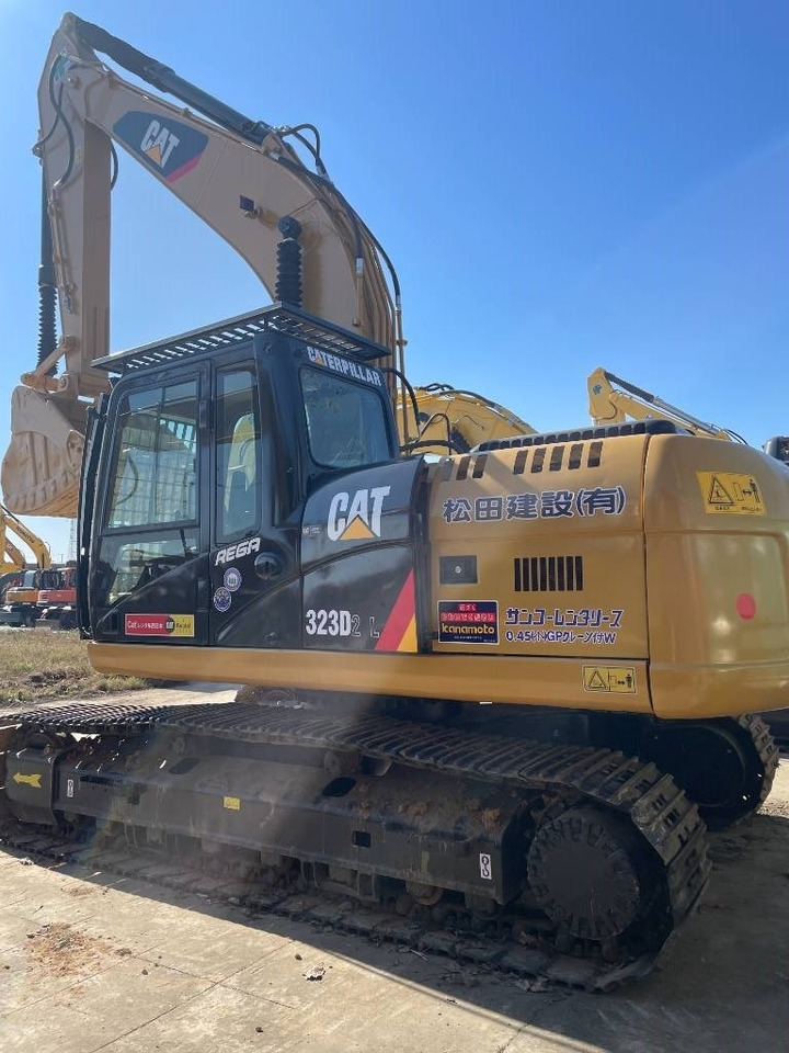 CAT 323D2 - מחפר סורק: תמונה 3 CAT 323D2 - מחפר סורק: תמונה 3