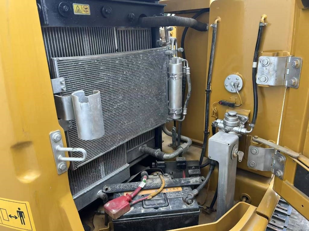 מיני מחפר CAT CAT307E2: תמונה 8