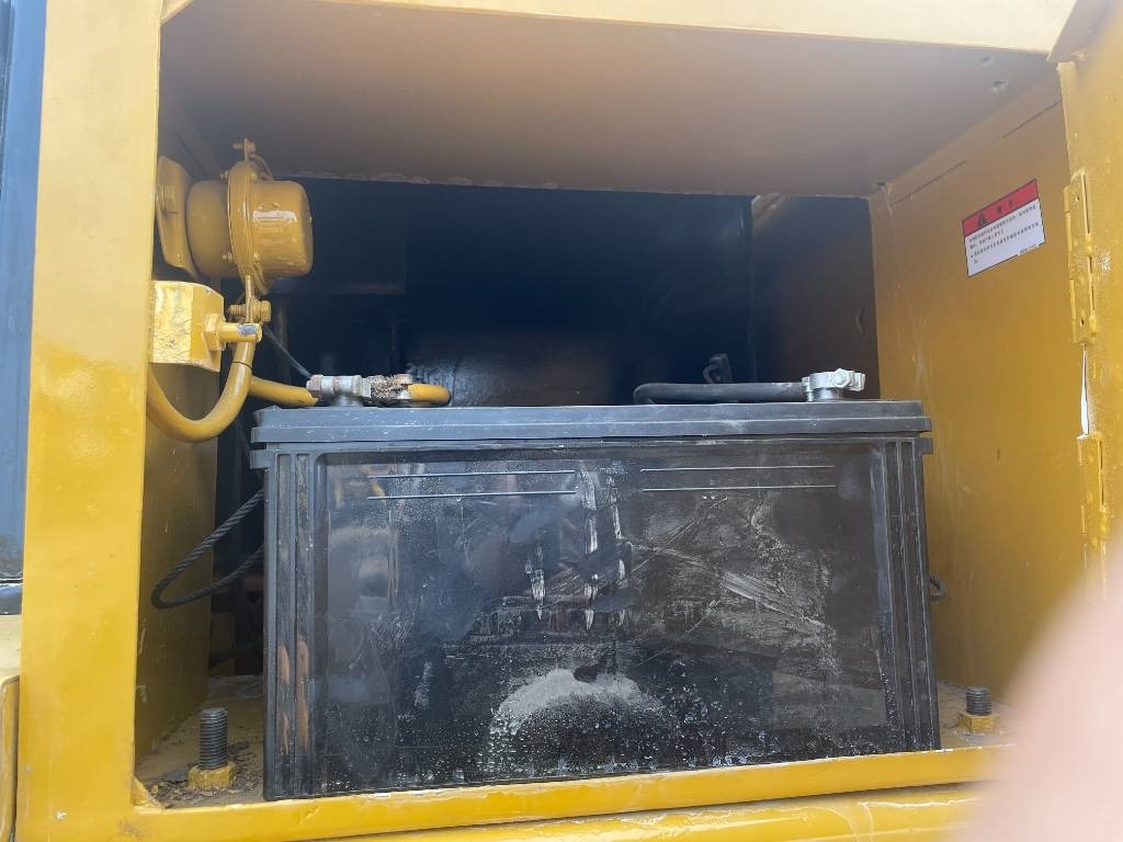 CAT D 7 G - דחפור: תמונה 5 CAT D 7 G - דחפור: תמונה 5