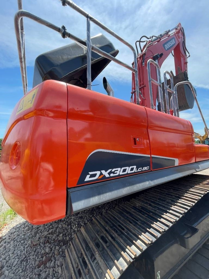 Doosan DX 300 LC - מחפר סורק: תמונה 2 Doosan DX 300 LC - מחפר סורק: תמונה 2