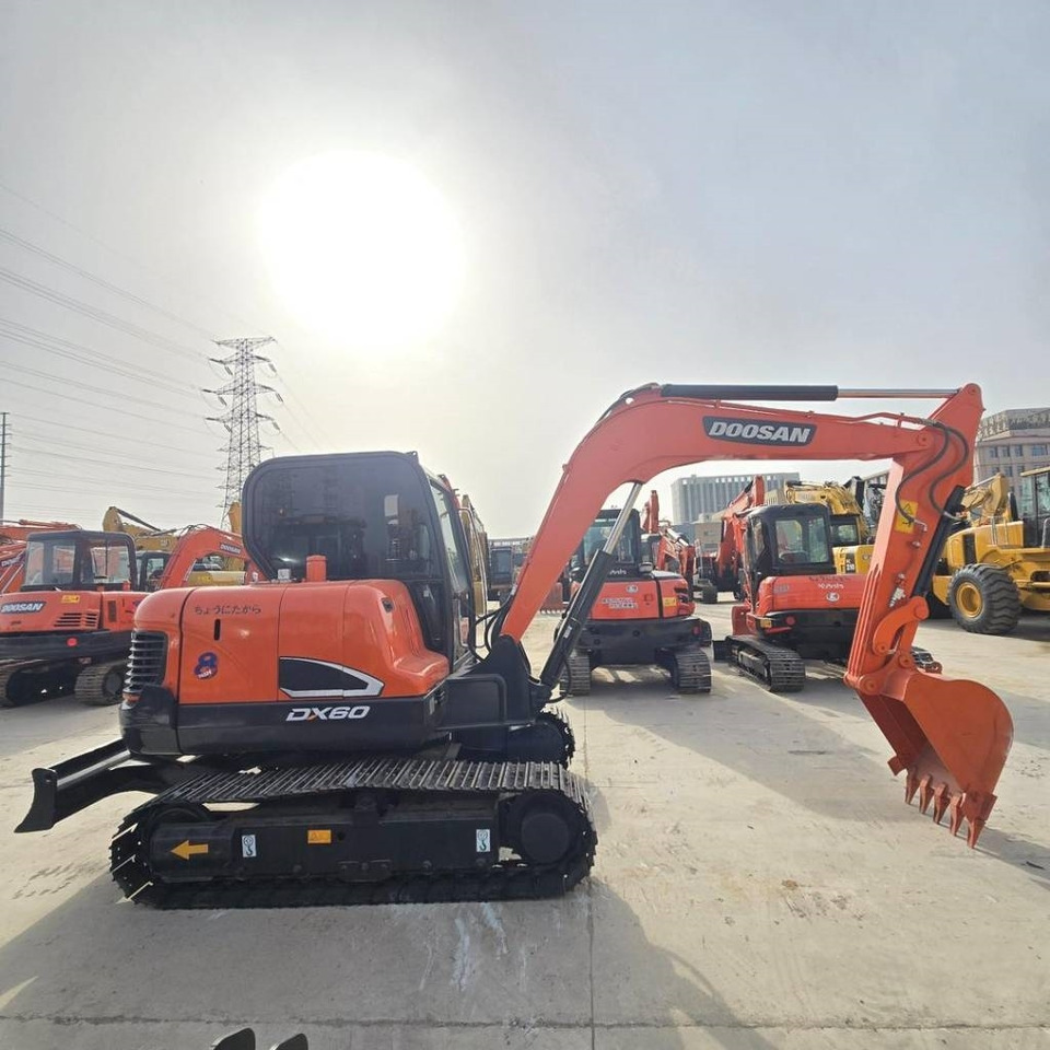Doosan DX 60 - מיני מחפר: תמונה 2 Doosan DX 60 - מיני מחפר: תמונה 2