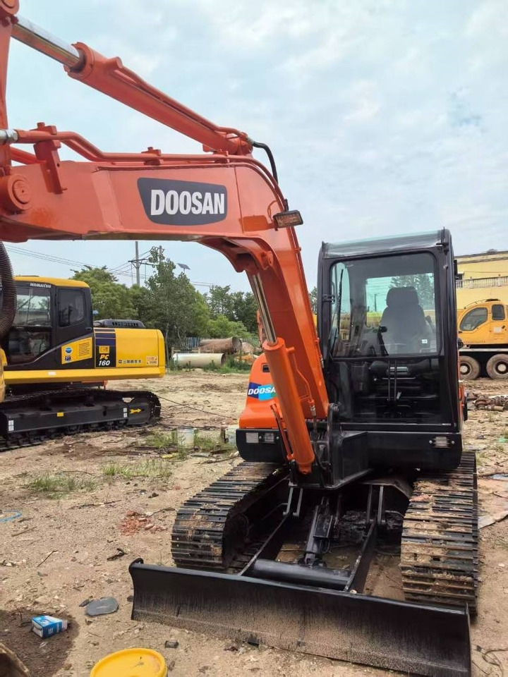 Doosan DX 60 - מחפר סורק: תמונה 3 Doosan DX 60 - מחפר סורק: תמונה 3