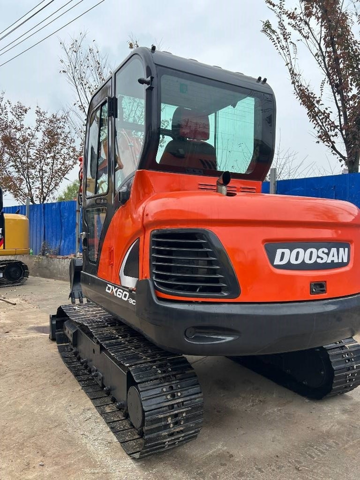 Doosan DX 60 - מיני מחפר: תמונה 3 Doosan DX 60 - מיני מחפר: תמונה 3