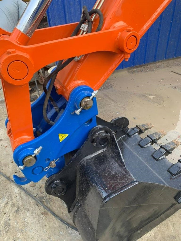 Doosan DX 75-9 C - מיני מחפר: תמונה 4 Doosan DX 75-9 C - מיני מחפר: תמונה 4