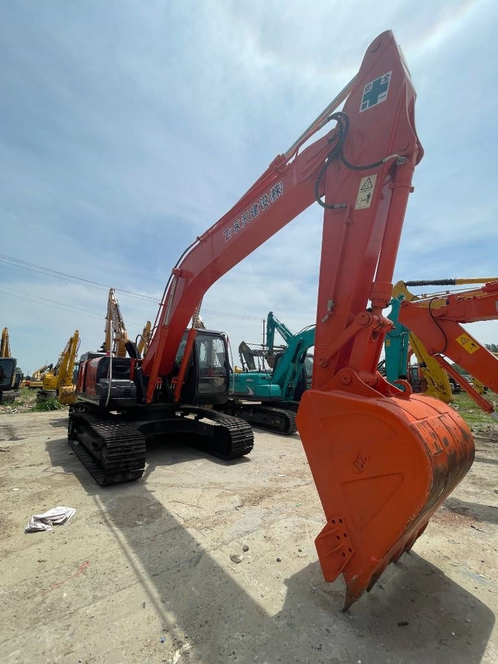 Hitachi ZX 240 - מחפר סורק: תמונה 5 Hitachi ZX 240 - מחפר סורק: תמונה 5