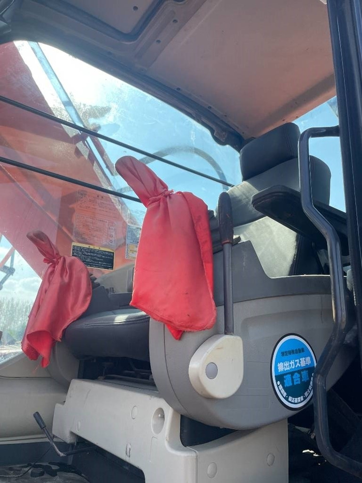 Hitachi ZX 240 - מחפר סורק: תמונה 2 Hitachi ZX 240 - מחפר סורק: תמונה 2