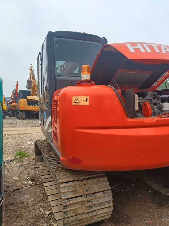 Hitachi ZX 70 - מחפר סורק: תמונה 4 Hitachi ZX 70 - מחפר סורק: תמונה 4