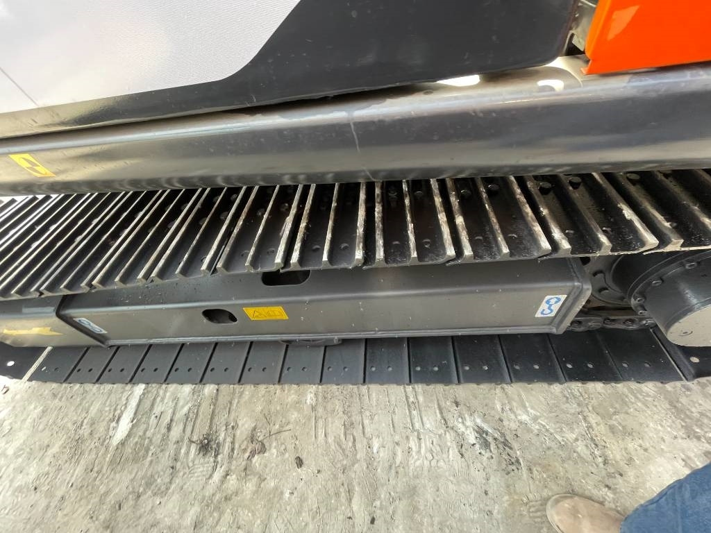 Hitachi ZX 70 - מיני מחפר: תמונה 5 Hitachi ZX 70 - מיני מחפר: תמונה 5