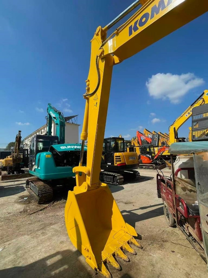 Komatsu PC 130 - מחפר סורק: תמונה 3 Komatsu PC 130 - מחפר סורק: תמונה 3