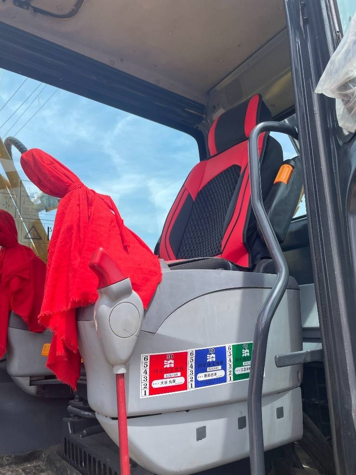 Komatsu PC 130 - מחפר סורק: תמונה 3 Komatsu PC 130 - מחפר סורק: תמונה 3