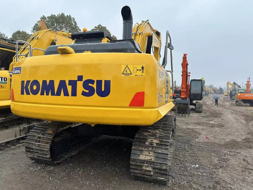 Komatsu PC 200 - מחפר סורק: תמונה 5 Komatsu PC 200 - מחפר סורק: תמונה 5