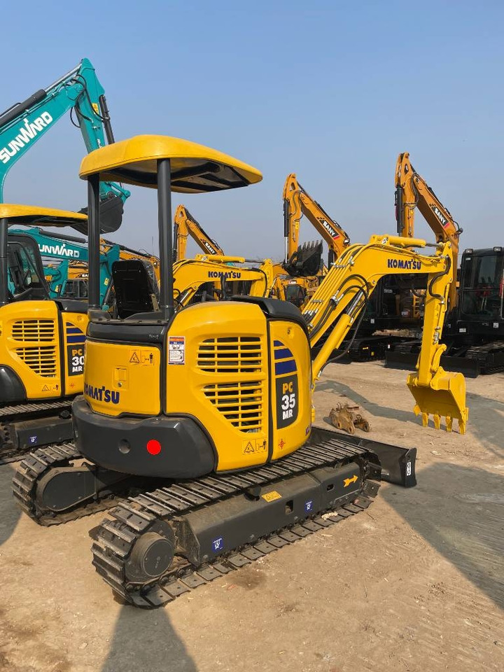 Komatsu PC 35 - מיני מחפר: תמונה 1 Komatsu PC 35 - מיני מחפר: תמונה 1