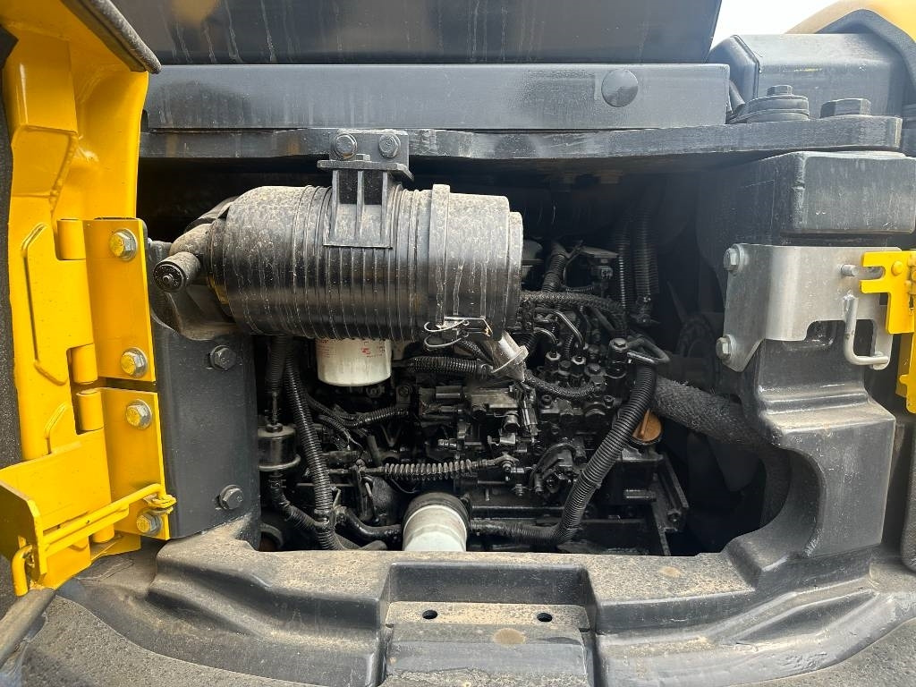 חָדָשׁ מחפר סורק Komatsu PC 40: תמונה 6