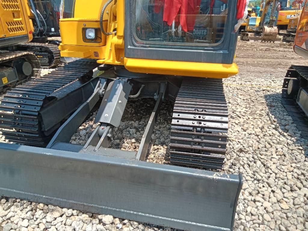 Komatsu PC 70 - מחפר סורק: תמונה 3 Komatsu PC 70 - מחפר סורק: תמונה 3