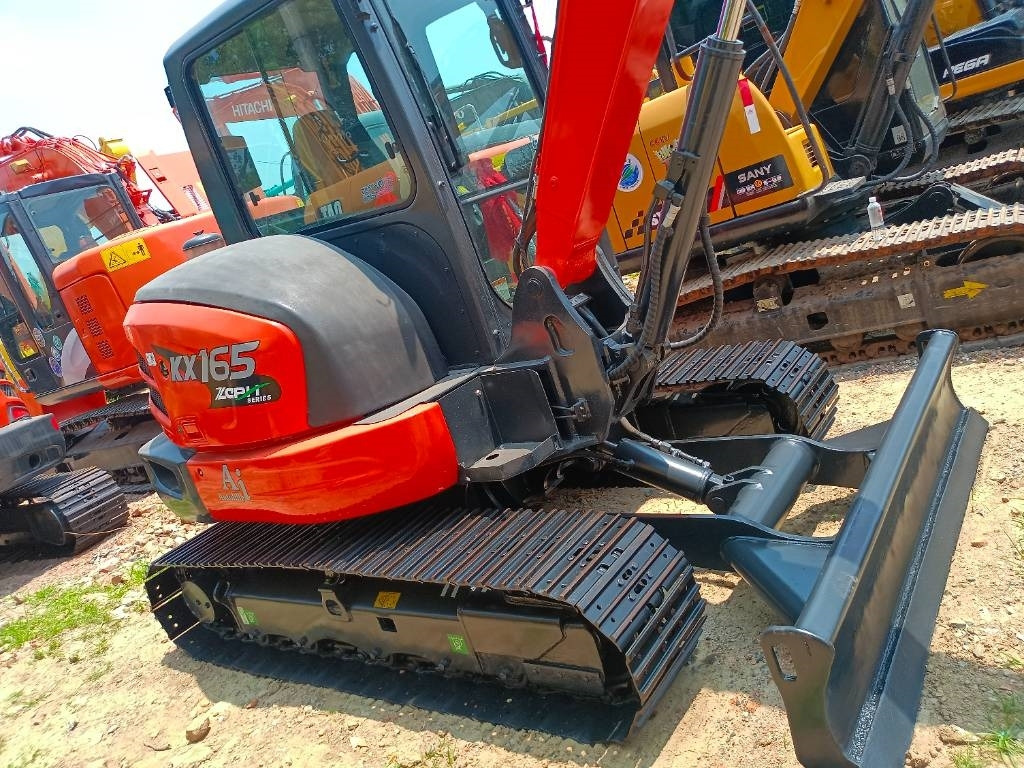 Kubota KX 165 - מיני מחפר: תמונה 5 Kubota KX 165 - מיני מחפר: תמונה 5