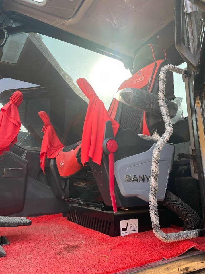 Sany 235 - מחפר סורק: תמונה 4 Sany 235 - מחפר סורק: תמונה 4