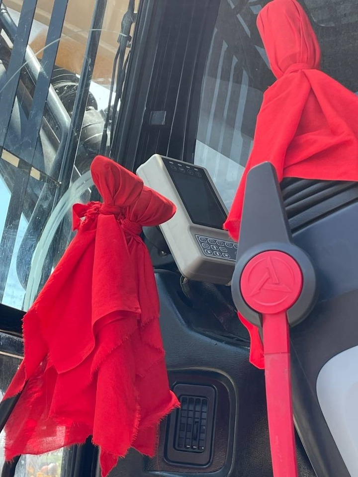 Sany SY 365 H - מחפר סורק: תמונה 5 Sany SY 365 H - מחפר סורק: תמונה 5