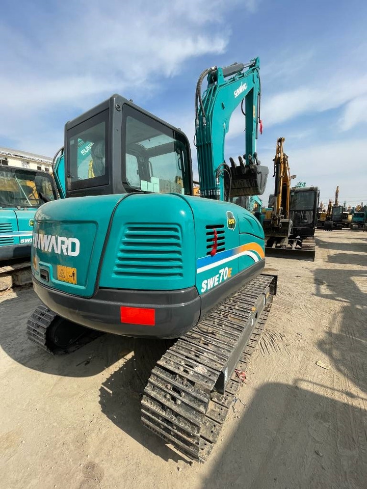 Sunward SWE 70 - מיני מחפר: תמונה 2 Sunward SWE 70 - מיני מחפר: תמונה 2