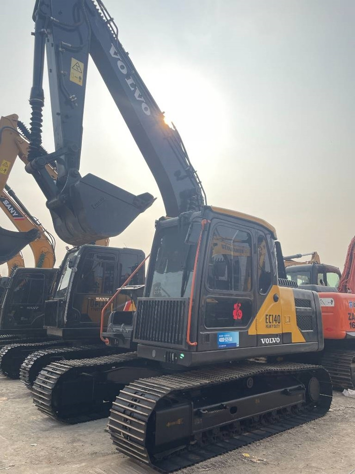 Volvo EC 140 - מחפר סורק: תמונה 2 Volvo EC 140 - מחפר סורק: תמונה 2