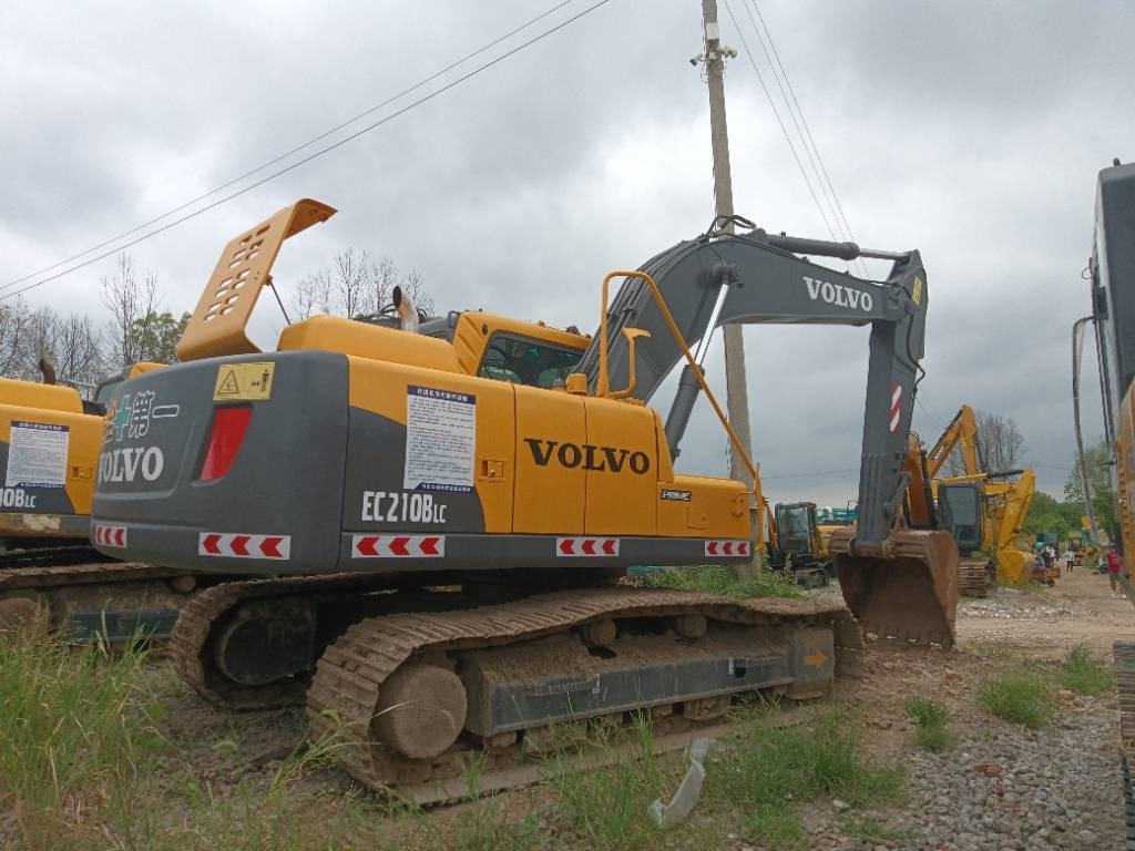 Volvo EC 210 B LC - מחפר סורק: תמונה 1 Volvo EC 210 B LC - מחפר סורק: תמונה 1