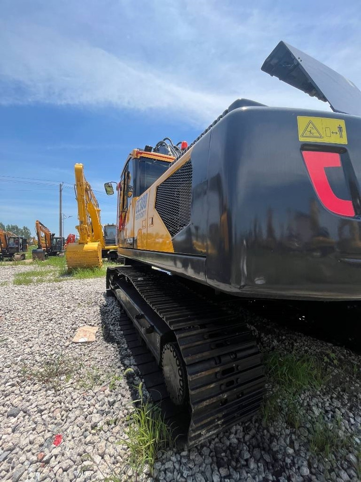 Volvo EC 300 - מחפר סורק: תמונה 3 Volvo EC 300 - מחפר סורק: תמונה 3