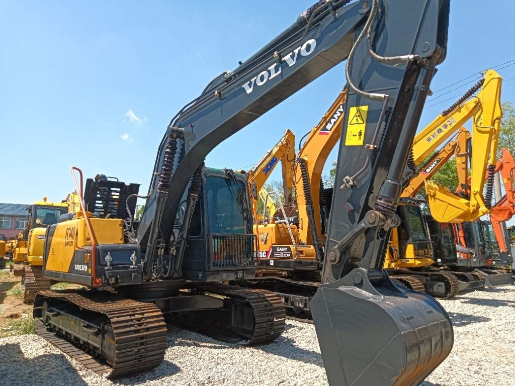 Volvo EC140 - מחפר סורק: תמונה 4 Volvo EC140 - מחפר סורק: תמונה 4