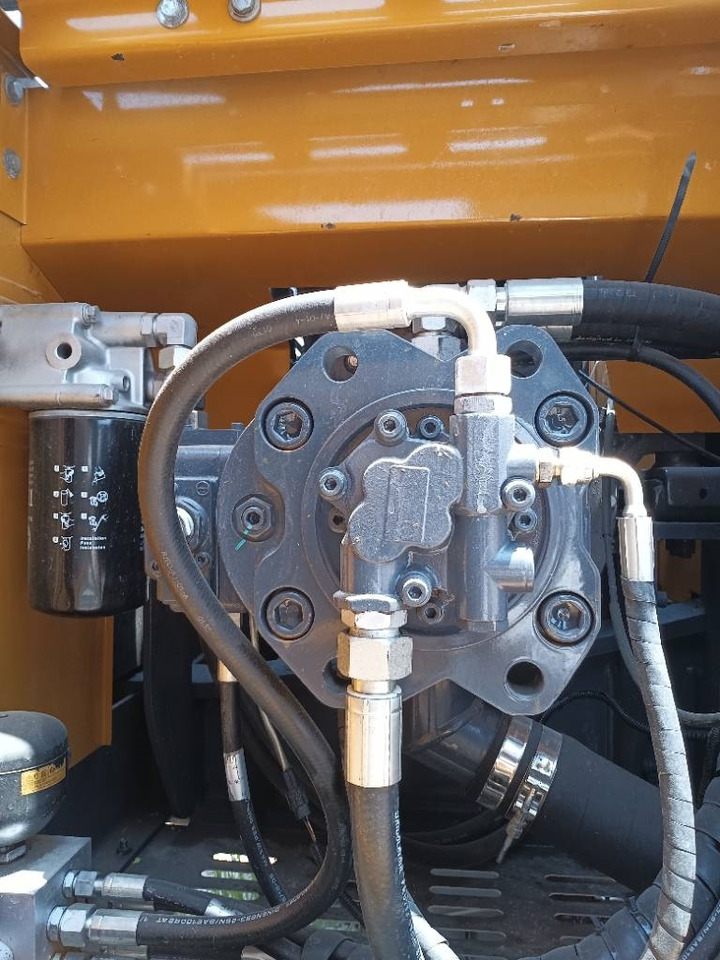 XCMG XE 215 DA - מחפר סורק: תמונה 5 XCMG XE 215 DA - מחפר סורק: תמונה 5