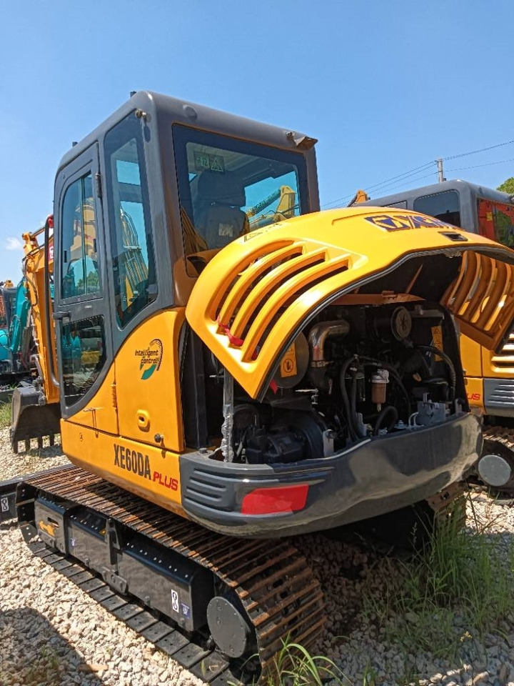 XCMG XE 60 DA - מיני מחפר: תמונה 4 XCMG XE 60 DA - מיני מחפר: תמונה 4